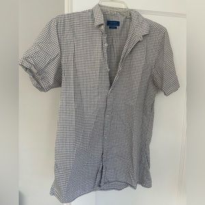 Zara men’s button up short sleeve size M grey and white